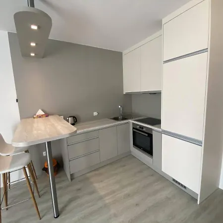 Seven Days Smíchov Apartamento *